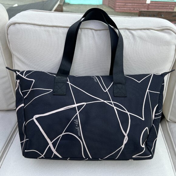 MALI & LILI | Weekender Duffle Travel Bag | Black | Geometric - Picture 3 of 15